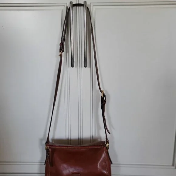 NWOT Dooney and Bourke Laurel Ginger Florentine Crossbody Bag - Picture 16 of 16